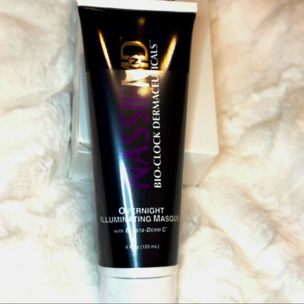 NassifMD Overnight Illuminating Masque 4 Oz, New Sealed - Picture 5 of 7